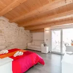 Bianco E Blu