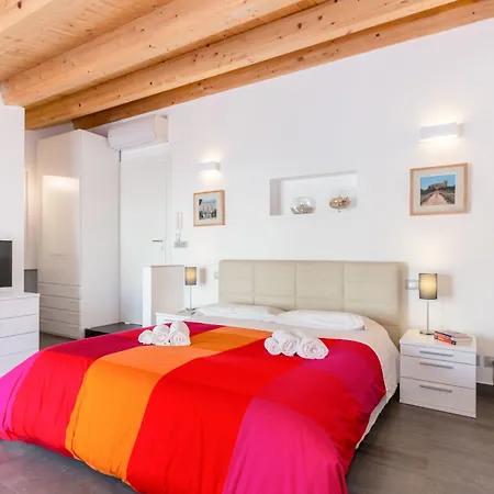 住宿加早餐酒店 白与蓝住宿加早餐旅馆