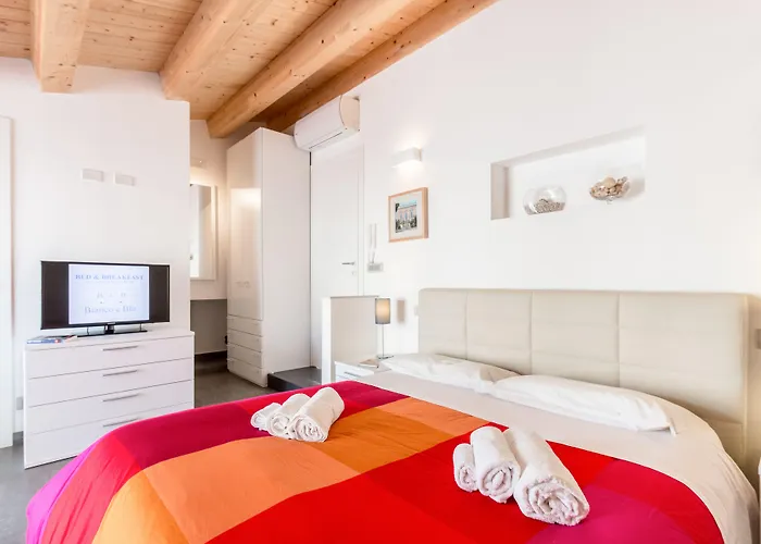 白与蓝住宿加早餐旅馆