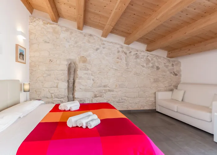 住宿加早餐酒店 白与蓝住宿加早餐旅馆 3*