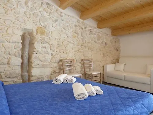 住宿加早餐酒店 白与蓝住宿加早餐旅馆