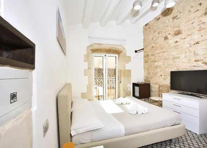 白与蓝住宿加早餐旅馆 住宿加早餐酒店 拉古萨的码头