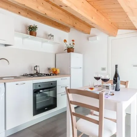 Bianco E Blu Bed & Breakfast 3*