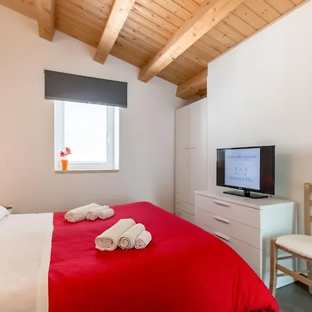 B&B Bianco E Blu Bed & Breakfast