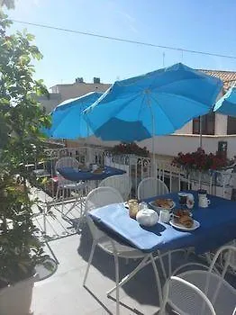 Bed & Breakfast Bianco E Blu