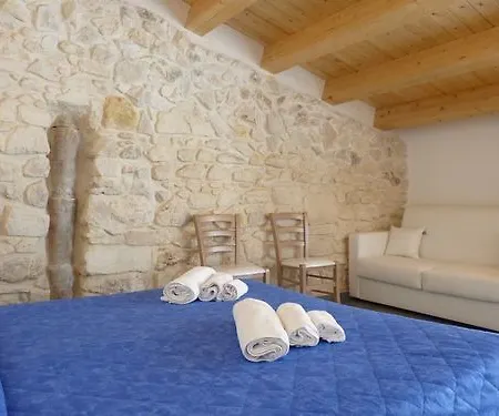 Bed & Breakfast B&B Bianco E Blu