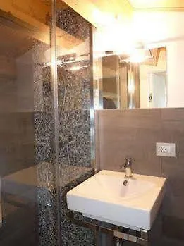B&B Bianco E Blu